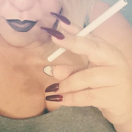 mrslongnails: You’re mine. #smokinggirl #smokingfetish #smoker #nails #longnails #blacklipstick #bl