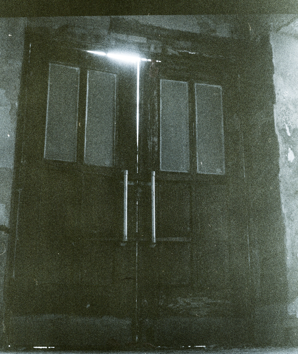 Abandoned Lichtspielhaus – Part 1