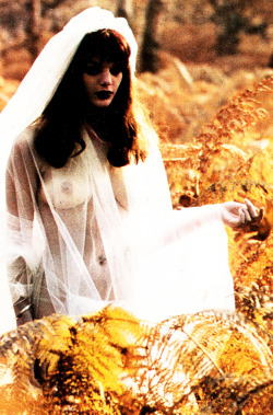 mabellonghetti:  Tina Aumont in The Howl