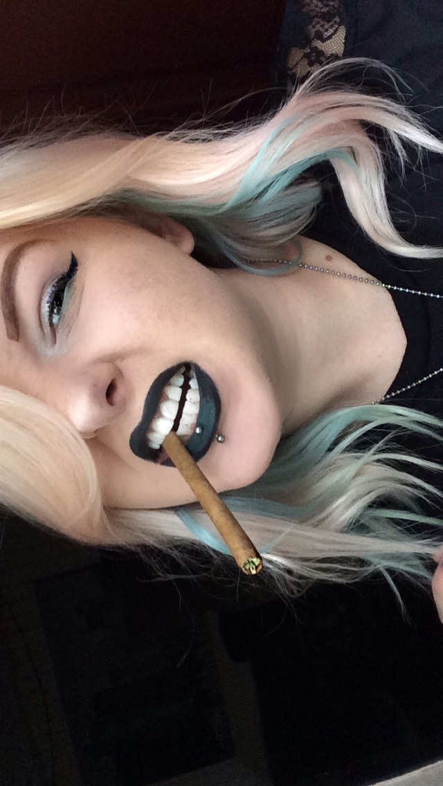 Smells Like Bong Water