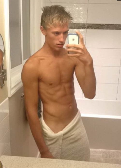 tennboys:  #dropthetowel