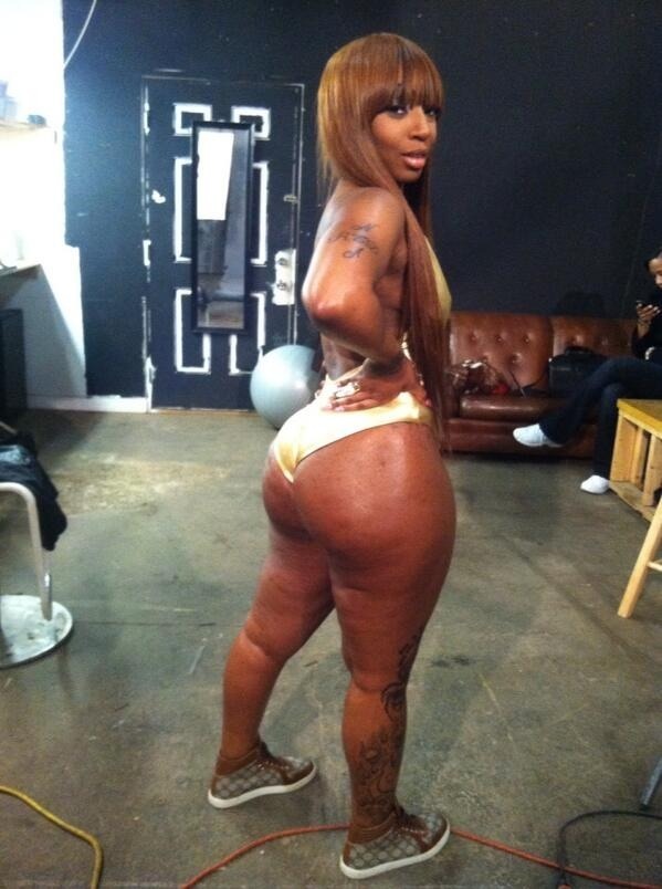 thickbbwluva:  Dropping Thickness Like Hiroshima Lol Part V