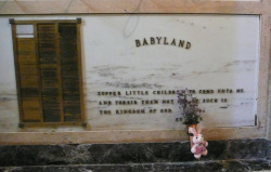 drearydoll:  Babyland Mausoleum by Kerry