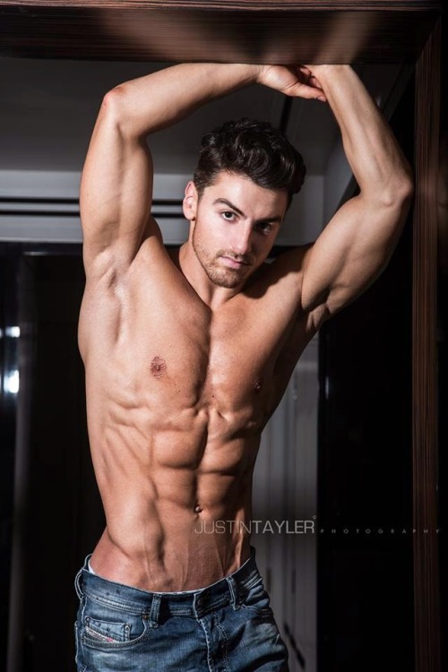 Crazy Ripped - Miniscule Waist - Aesthetic - Florin Haiduc aka Rowan Row