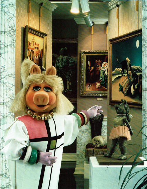 muppetationalcollectables: Miss Piggy’s Treasury of Art Masterpieces from the Kermitage Collec