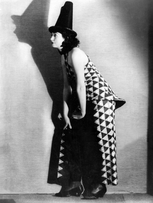 Ms Juliusburger in ‘Mascotte’ costume, 1931 Freiherr Wolff von Gudenberg :: Ms. Juliusburger wears &