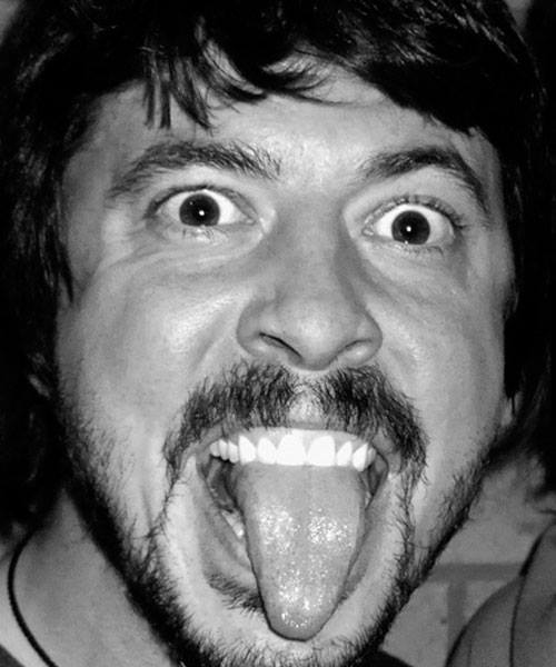 therealmickrock:  Wishing a very happy belated birthday to Dave Grohl!