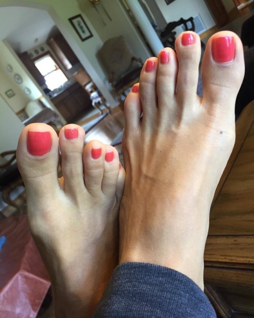 perfecttoesandsoles: 😍Jamie Daniels😍