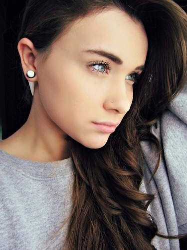 Welcome To my Blog full of Sweet Cute Teens and Tattooed Scene C