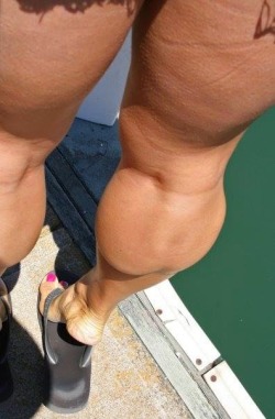 muscular-female-calves.tumblr.com post 93247481403