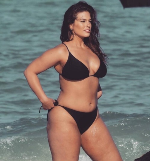 ashleygrahamweb:(x)