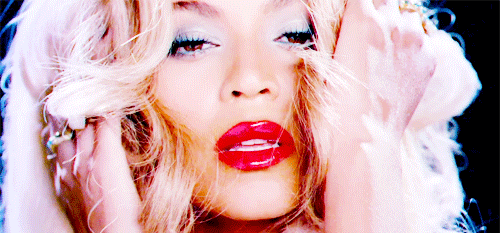 toastocliche:  Can you lick my skittles , That’s the sweetest in the middle , Pink