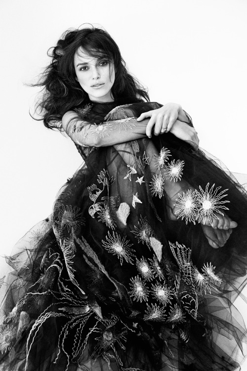 stormtrooperfashion:  Keira Knightley by Patrick Demarchelier for Interview Magazine, September 2014 