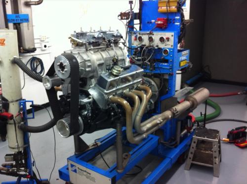 terminale3:  anrill:  This is our test Blueprint 383. It made 460lb-ft, 455hp with a Performer RPM and a Holley 750, but now it’s got a Weiand 6-71 and is 11% underdriven.  Nice!!