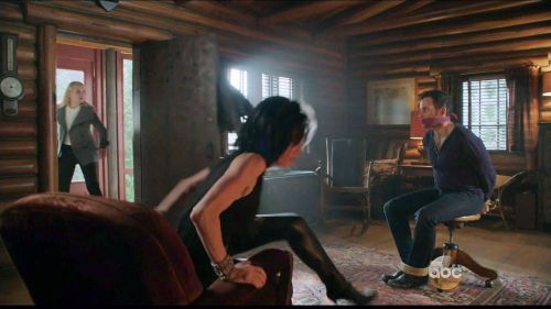 ropermike:Eion Bailey in Once upon a Time - “Poor Unfortunate Soul”