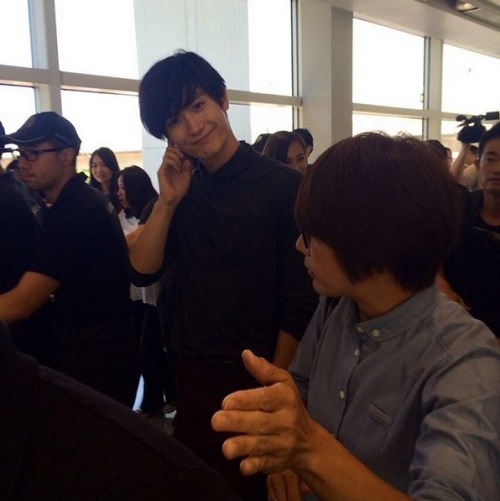 11isnovember: hong kong international airport - beautiful smile