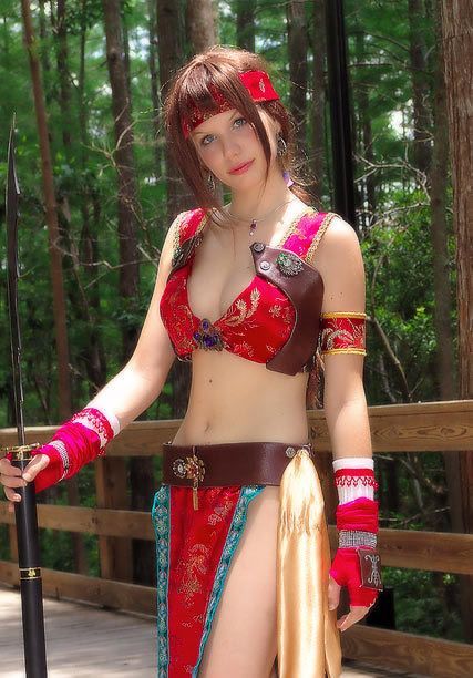 cosplaysleepeatplay:  Seong Mi Na of the soulcaliber series