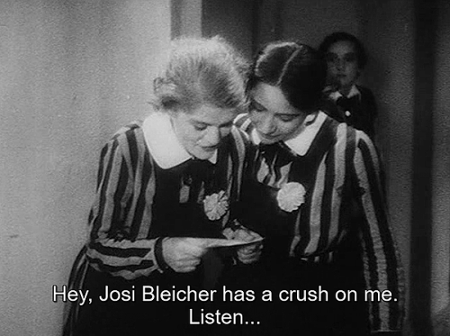 marypickfords:Mädchen in Uniform (Carl Froelich & Leontine Sagan, 1931)