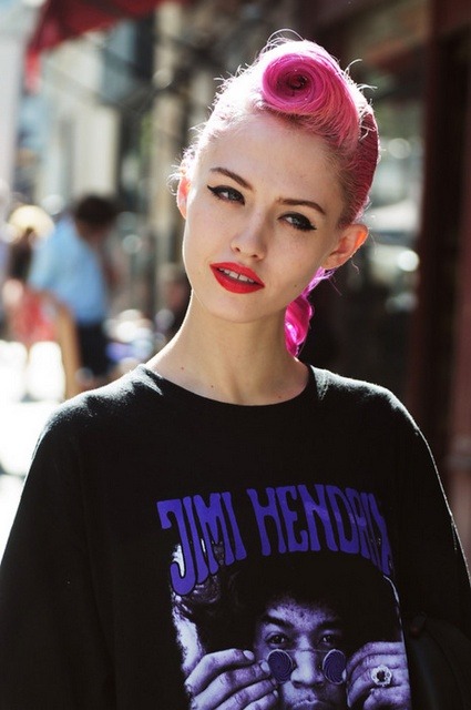 emibees:  Charlotte Free