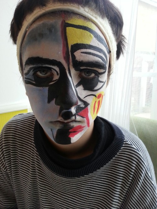 communists-daughter:  he wanted to be a picasso painting and I made the dream a reality  This is so 