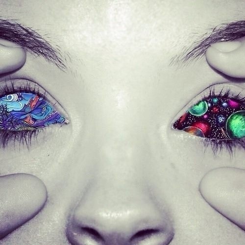 bleethehippie:  Open your eyes && see the world for what it really is.. #hippielife #trippylife 