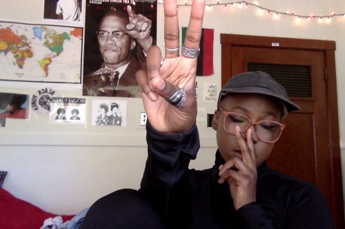 greythreads:  taaterth0t:Hey w’ssup hello Cynthia wow 