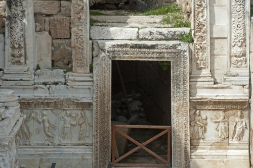 classicalmonuments:Theatre of HierapolisHierapolis, Phrygia, Turkey206 CE12,000 seatsThe theatre at 