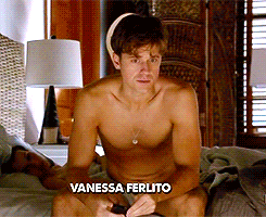 itsalekzmx:  Aaron Tveit 