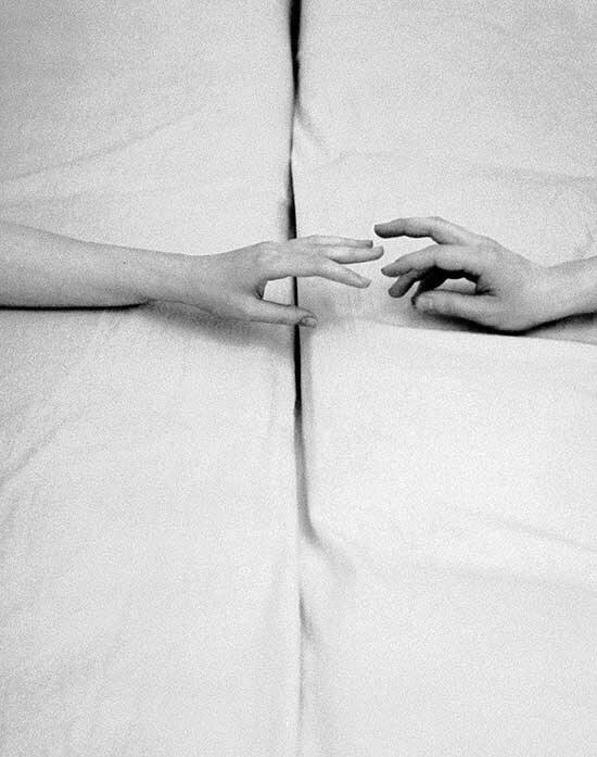 pulchritudox:  hands talk