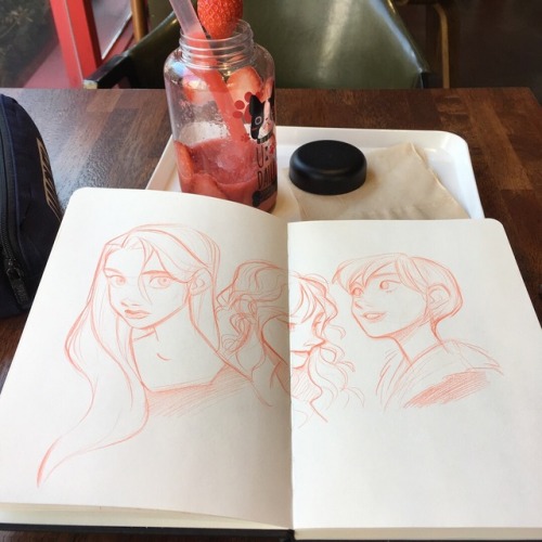 miacat7:Daily sketch. Cafe drawing