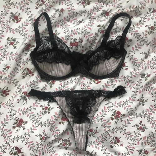 Lingerie Sale : B-Cups / All brand new / DM if interested / Payment by Paypal :1/ Olga by Princesse 