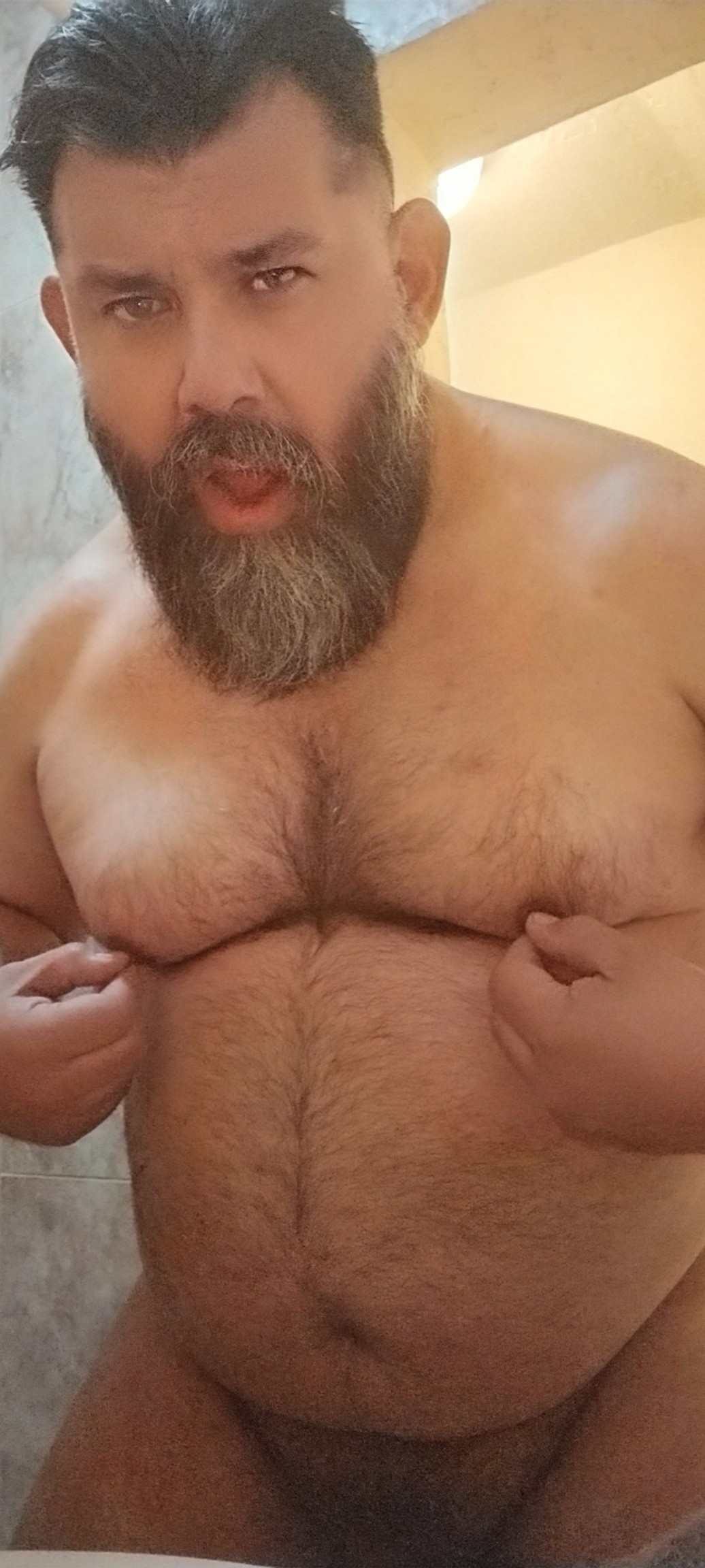 Porn Pics sraebyriah:Daddy TUGG TUGG'n on his pig tit’s