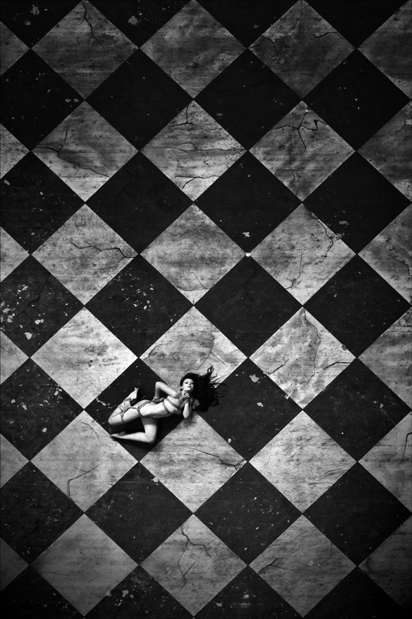darkangelsbride:  Photo by Rene Benjowski
