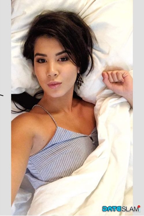 dateslam:Come back to bed – Selfie https://dateslamselfies.com/come-back-to-bed-selfie/