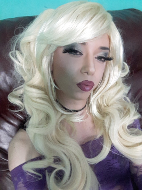 https://adjela.tumblr.com/post/141321447314