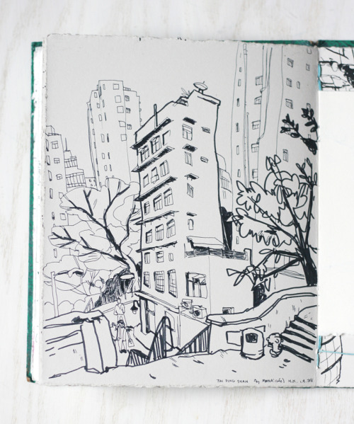 SHEUNG WAN MORNING / Drawn on location in Hong Kong, in the most beautiful neighborhood I’ve ever be