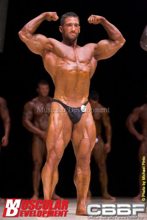 magnumzinnemannnonnenmacher:  Dave Mitchell Canadian bodybuilder in the presentation CBBF CANADIAN BODYBUILDING CHAMPIONSHIPS 2013 - MENS OPEN BODYBUILDING 