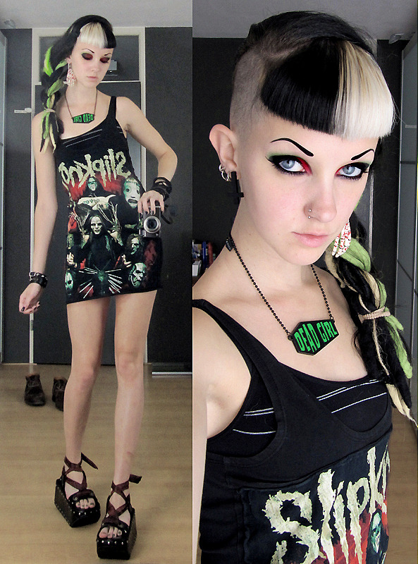 psychara:  Today’s outfit. Hot humid heatwave in the Netherlands!Going to celebrate