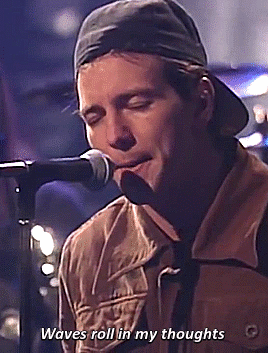 thepowerofgrunge:  Oceans | Pearl Jam (MTV Unplugged).