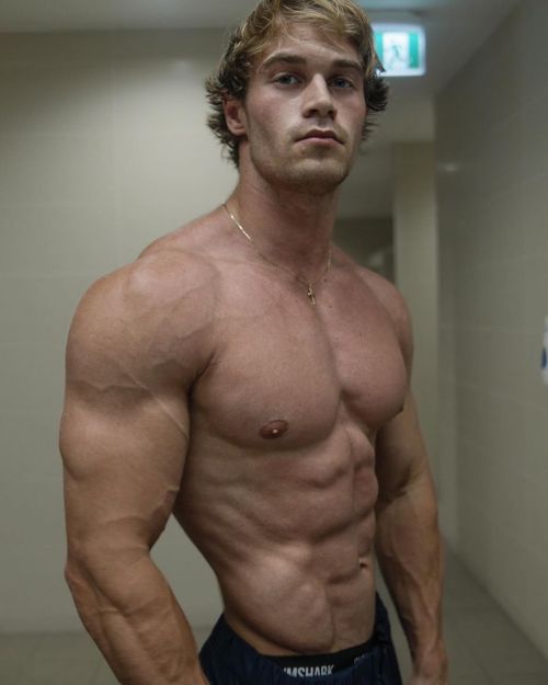 Brandon Starr
