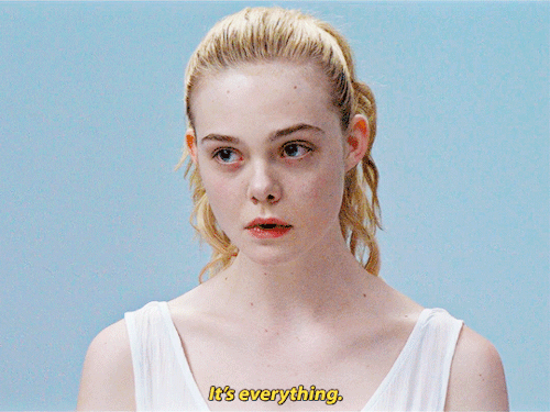 ladiesofcinema:People see you. They notice. Do you know how lucky you are?THE NEON DEMON, 2016