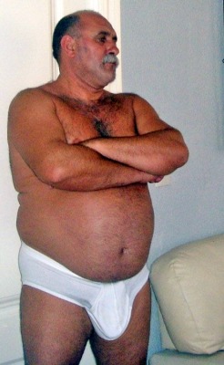 bearluvr2479: ziofilo61:  Tesori nascosti!!  Daddies, Bears and Chubs! 