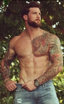 tantalizing-torsos:  All my Tumblr images from all my sites have been moved to retoni.com  Out of here 12-17-18