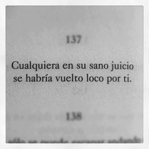 tan-solo-miradas-infinitas:  nicoliweichon:  cualquiera♥  dime quién no lo haría?si eres la perfección en persona   Cualquiera lo aria , porqe aunqe pienses lo peor de ti eres perfecta a mis ojos y siempre lo seras porqe tu eres la unica persona