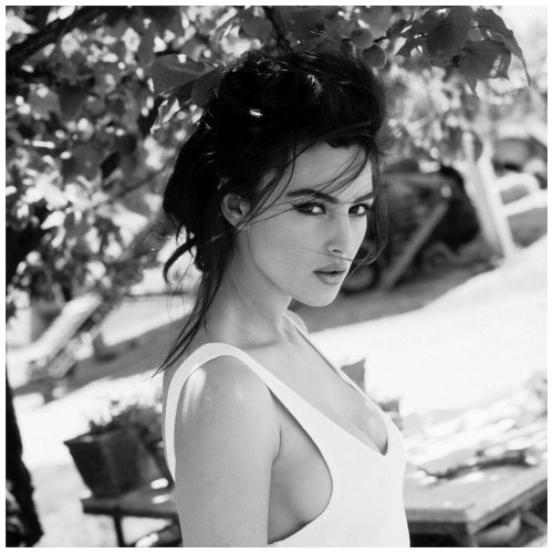 retroadv:Monica Bellucci - Photographed by Frederic MeylanPhotographic Collection 10 […more Images]