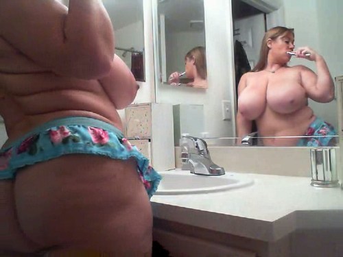 NICE BIG TITS AND ASS