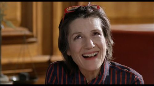 thewindysideofcare:As per @aubrys request some screencaps of Harriet Walter in Morris: A Life With B