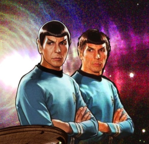 Painting a poster of myown by repainting the old photo~It will contain kirk、spock、McCoy、scotty、uhura