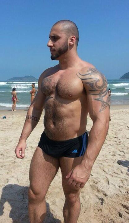 furrypty:  Indulge your senses with the beauty of the male shapes!