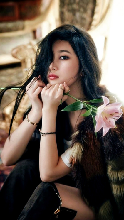 Miss A Suzy Grazia Magazine September 2014 & Ceci Magazine October 2014 Lockscreens